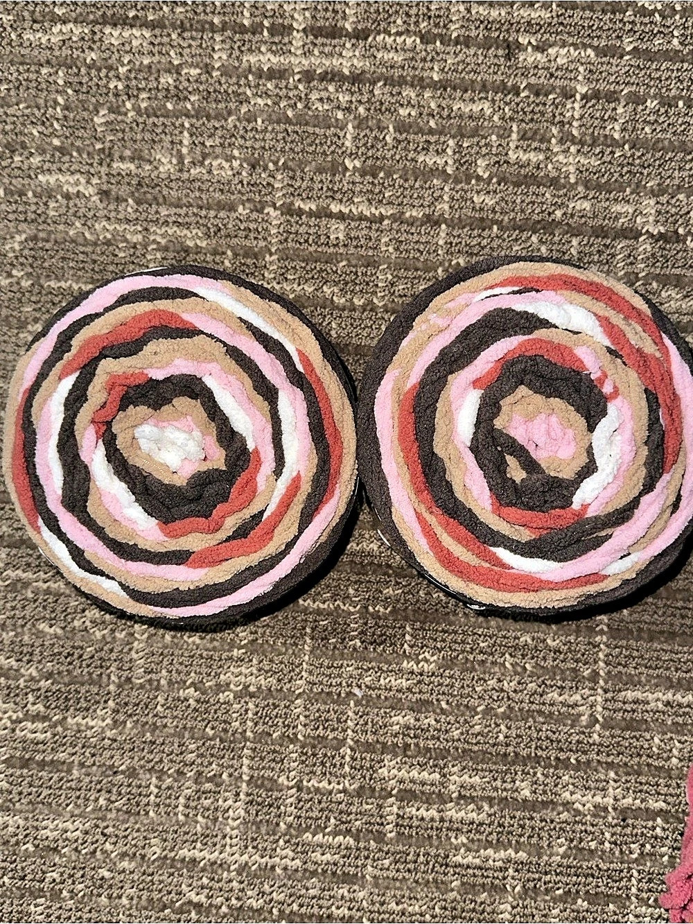 BERNAT Blanket Granny Yarn Pink & Brown
